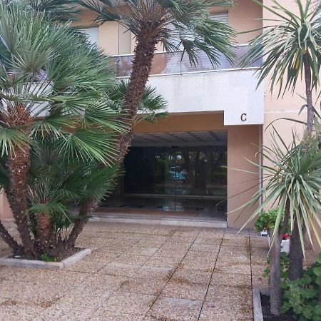 Rez-De-Jardin Grand Studio Apartman Cros-de-Cagnes Kültér fotó